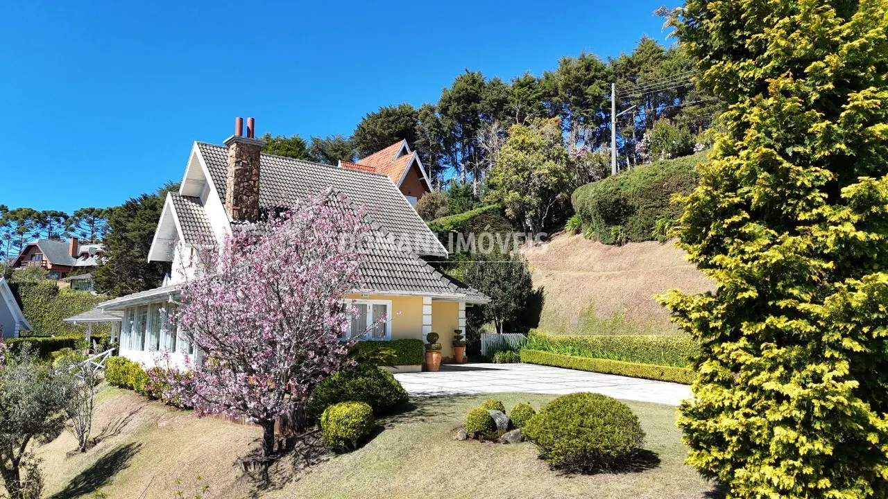 Casa à venda de 1.435 m² em Campos do Jordão, SP, Brasil