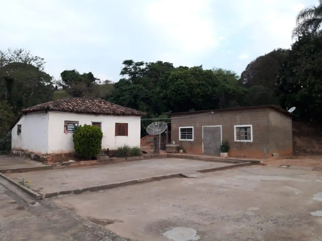 Sítio à venda de 9 ha em Serra Negra, SP, Brasil
