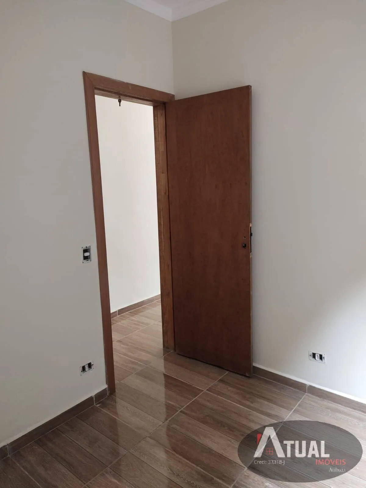 Casa à venda de 225 m² em Mairiporã, SP, Brasil
