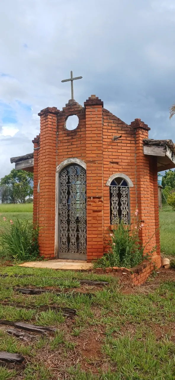 Country home for sale of 4 acres in Quadra, SP, Brazil