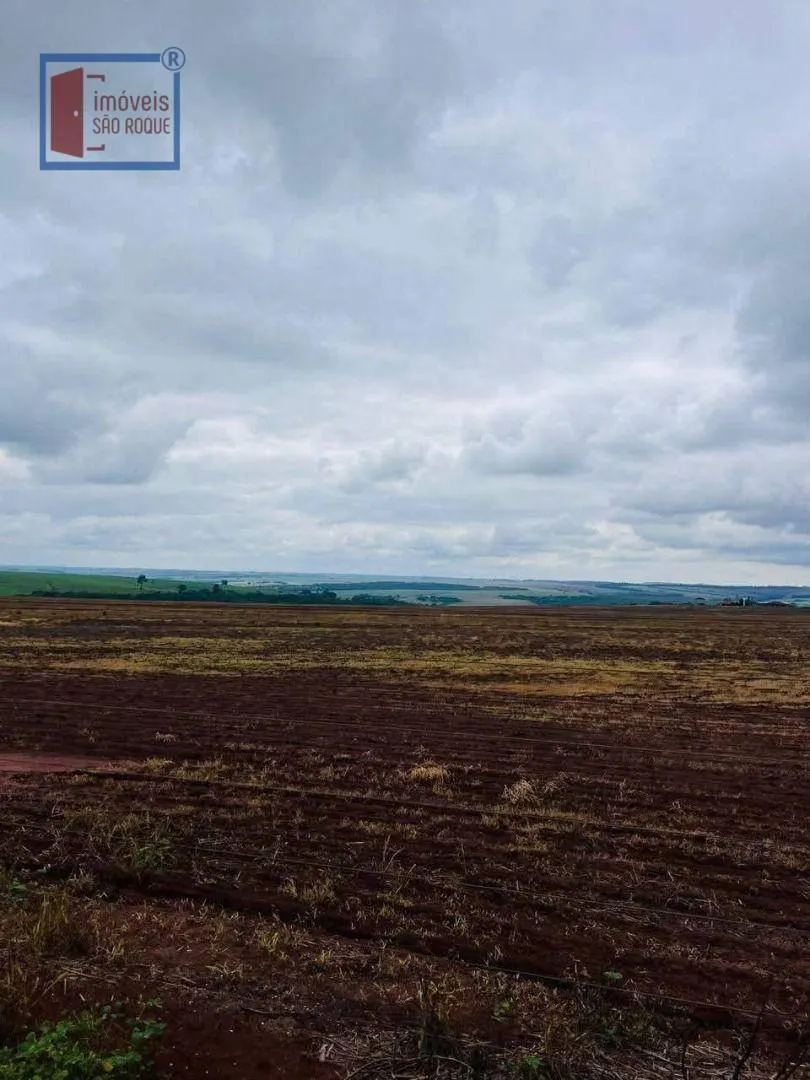 Fazenda à venda de 278 ha em Santa Cruz do Rio Pardo, SP, Brasil