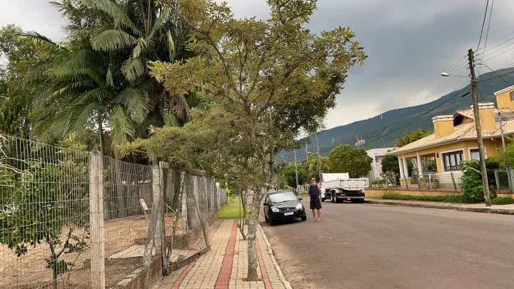 Plot for sale of 616 m² in Maquiné, RS, Brazil