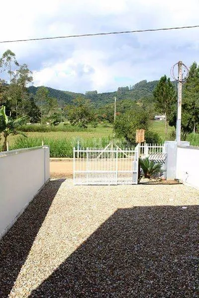 Casa à venda de 72 m² em Guabiruba, SC, Brasil