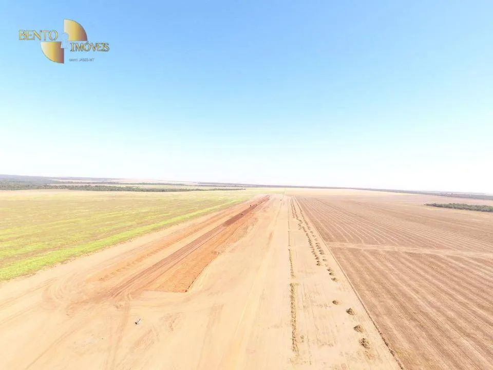 Fazenda à venda de 13.072 ha em Canarana, MT, Brasil