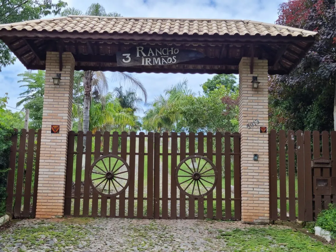 Chácara à venda de 2 ha em Guararema, SP, Brasil