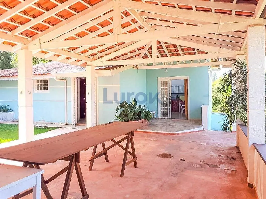 Chácara à venda de 3.800 m² em Valinhos, SP, Brasil