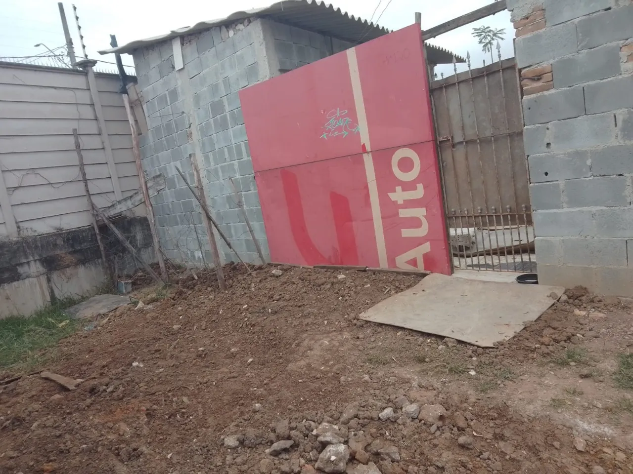 Terreno à venda de 132 m² em Jacareí, SP, Brasil