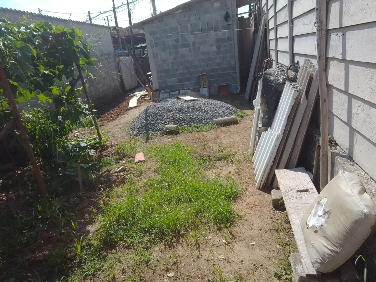Terreno à venda de 132 m² em Jacareí, SP, Brasil