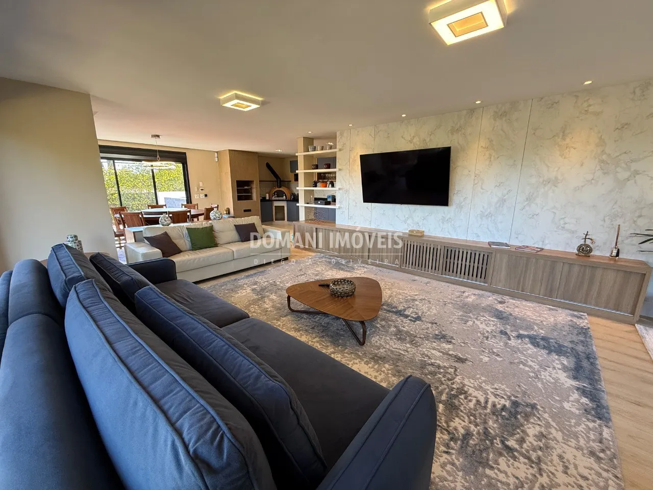 Casa para Alugar de 650 m² em Campos do Jordão, SP, Brasil