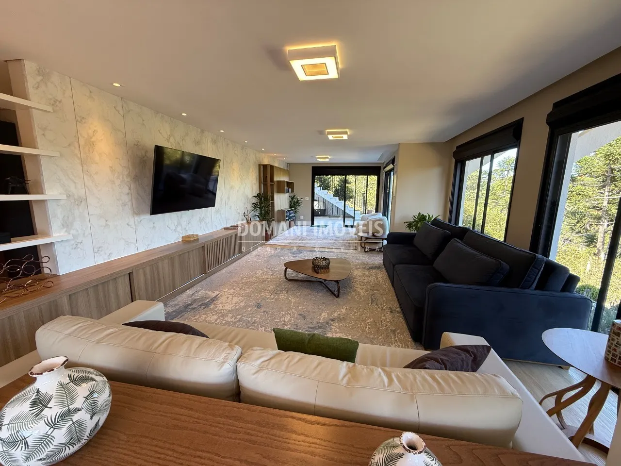 Casa para Alugar de 650 m² em Campos do Jordão, SP, Brasil