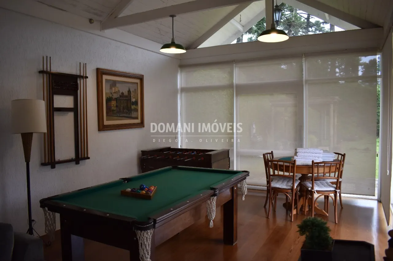Casa à venda de 1.750 m² em Campos do Jordão, SP, Brasil