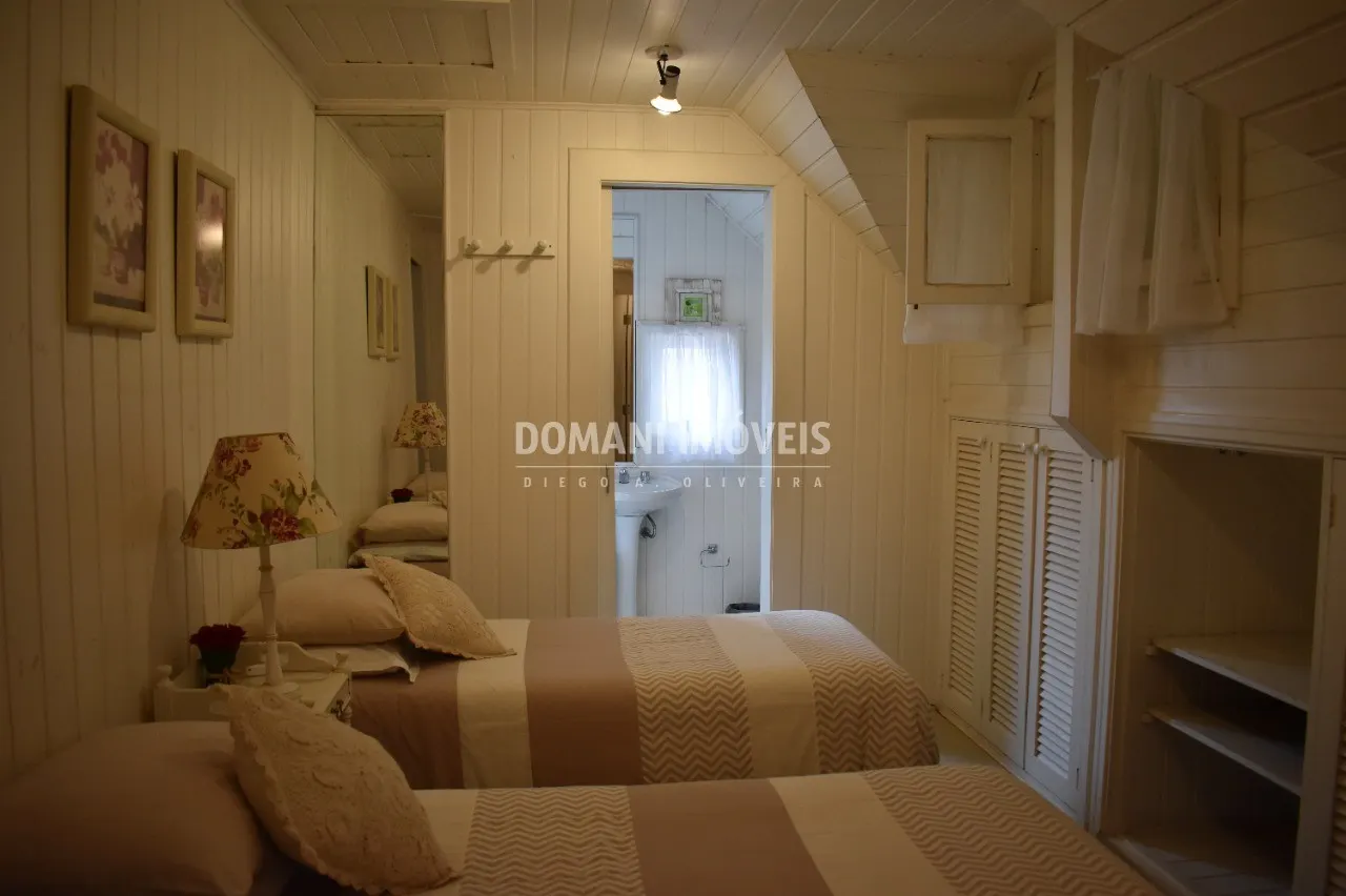 Casa à venda de 1.750 m² em Campos do Jordão, SP, Brasil