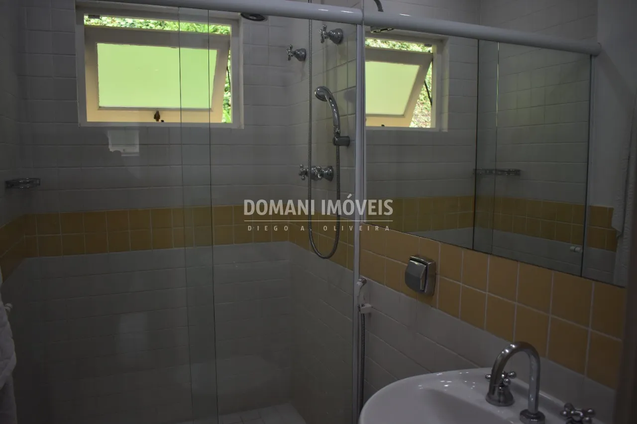 Casa à venda de 1.750 m² em Campos do Jordão, SP, Brasil