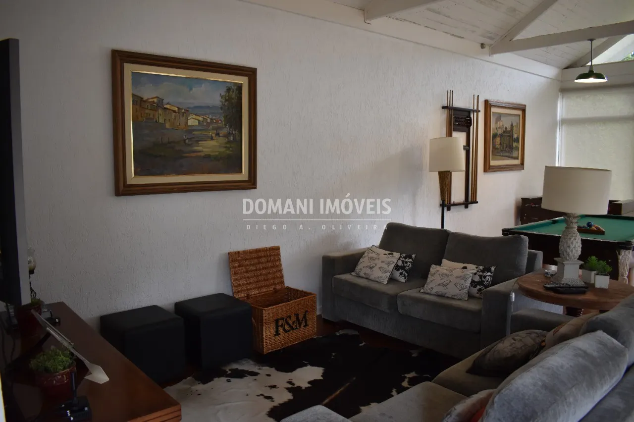 Casa à venda de 1.750 m² em Campos do Jordão, SP, Brasil