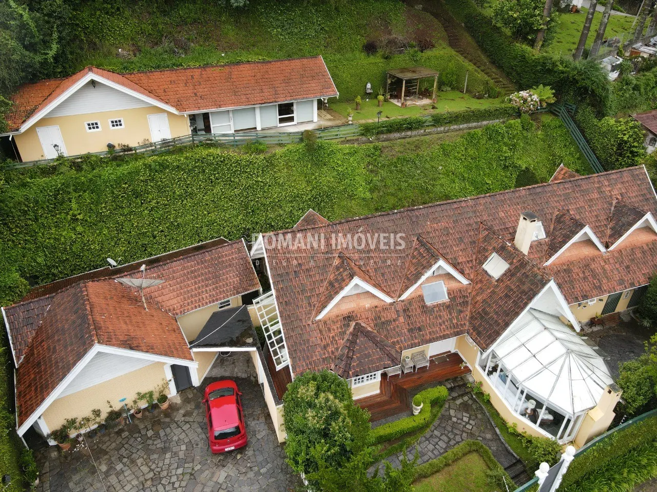 Casa à venda de 1.750 m² em Campos do Jordão, SP, Brasil