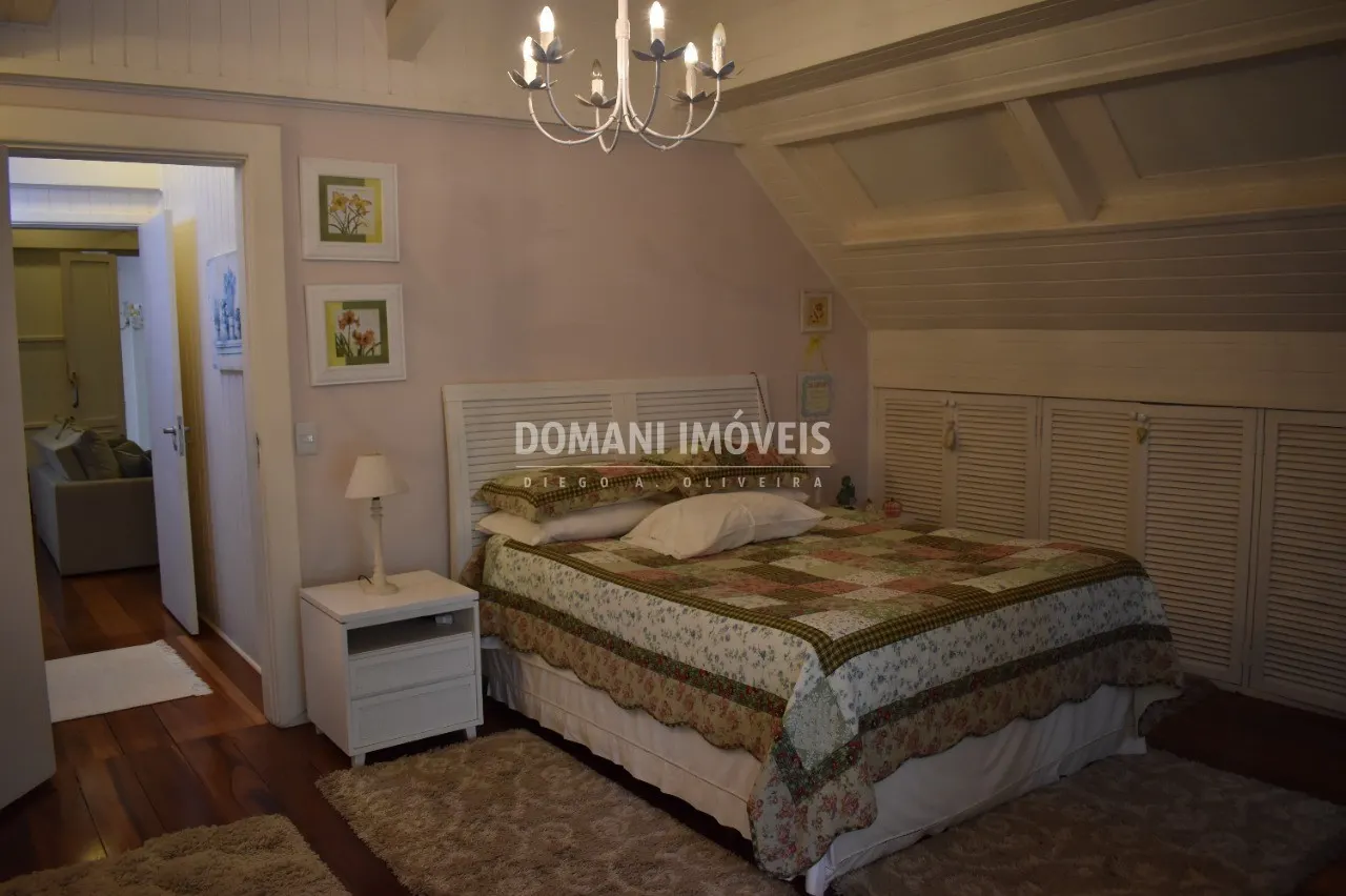 Casa à venda de 1.750 m² em Campos do Jordão, SP, Brasil
