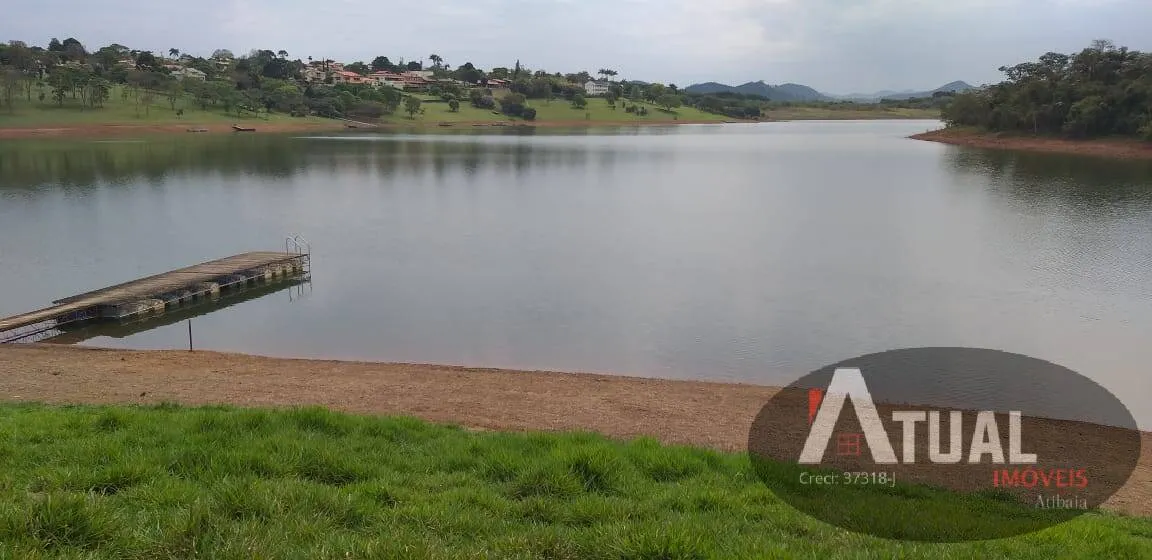 Casa à venda de 1.700 m² em Piracaia, SP, Brasil