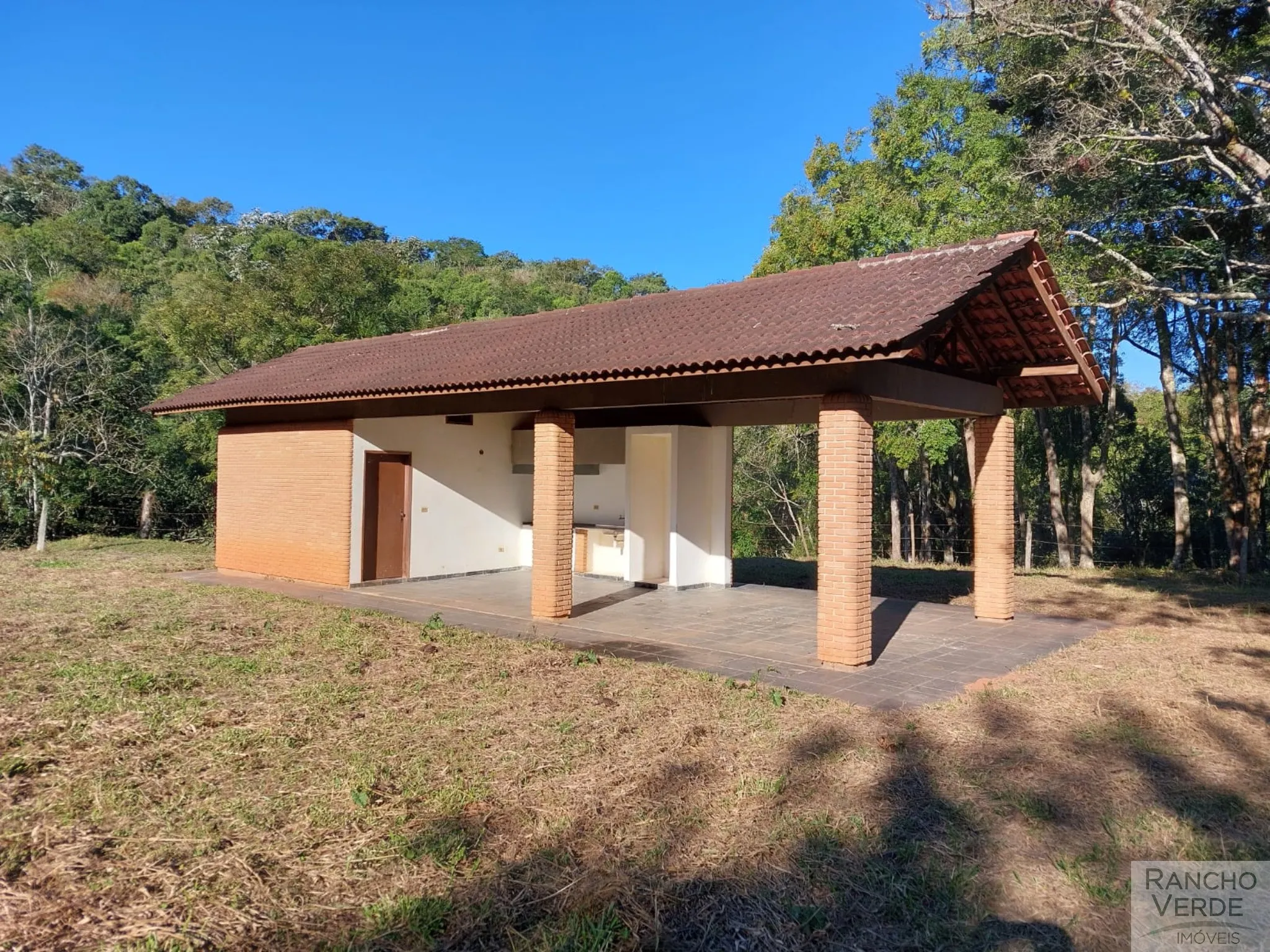 Plot for sale of 11 m² in Monteiro Lobato, SP, Brazil
