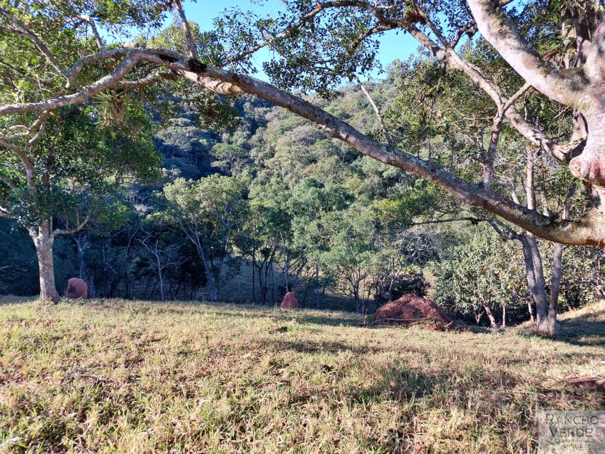 Plot for sale of 11 m² in Monteiro Lobato, SP, Brazil