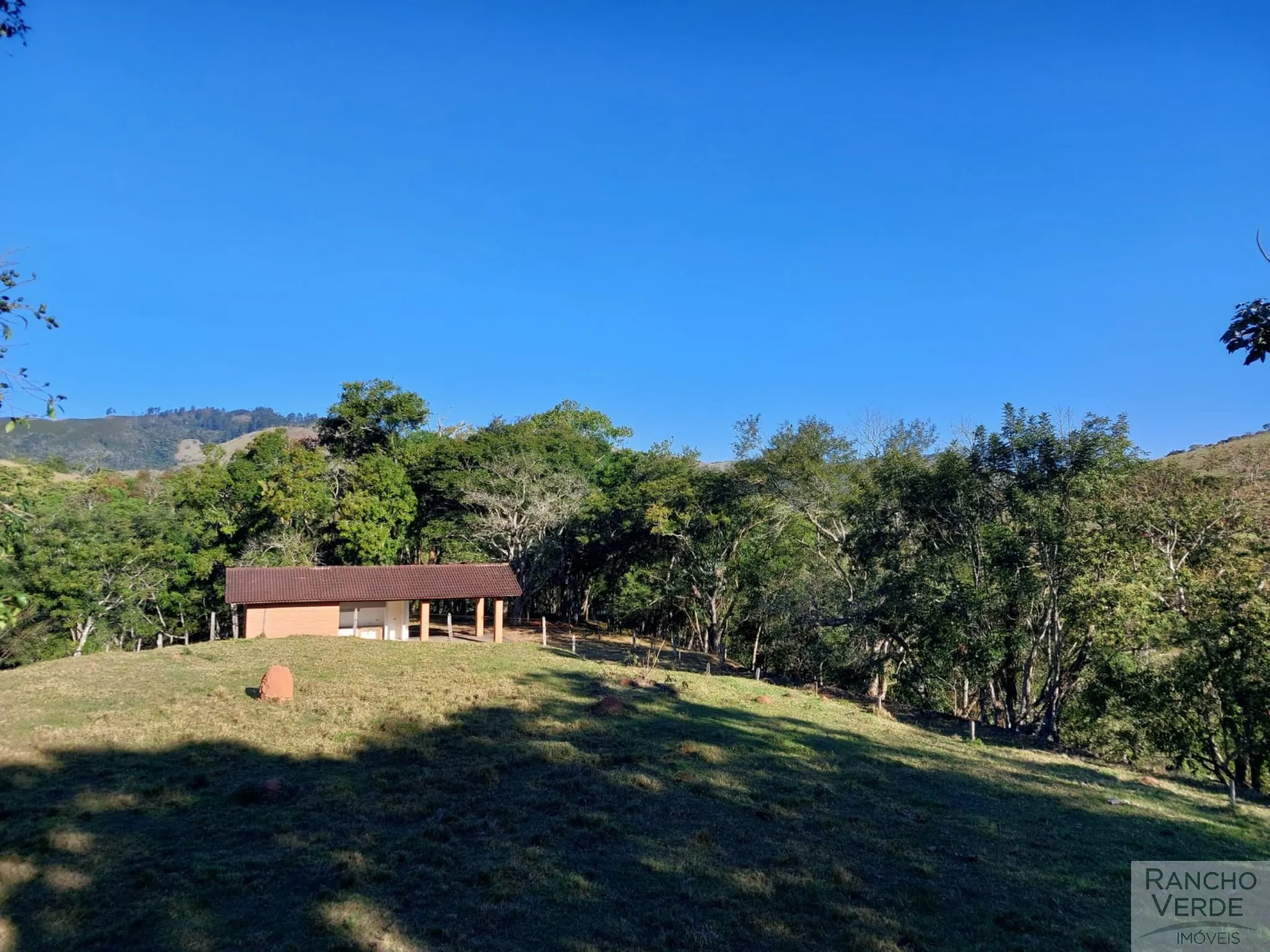 Plot for sale of 11 m² in Monteiro Lobato, SP, Brazil