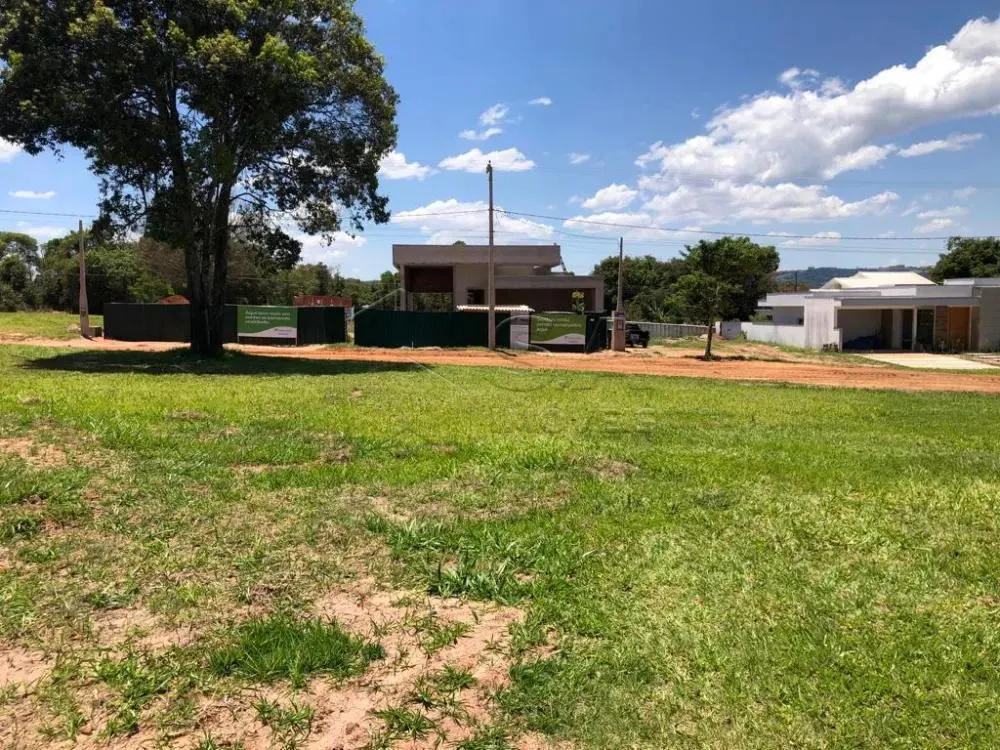 Country home for sale of 450 m² in Pardinho, SP, Brazil