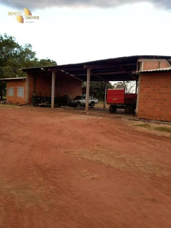 Fazenda à venda de 3.498 ha em Barra do Bugres, MT, Brasil