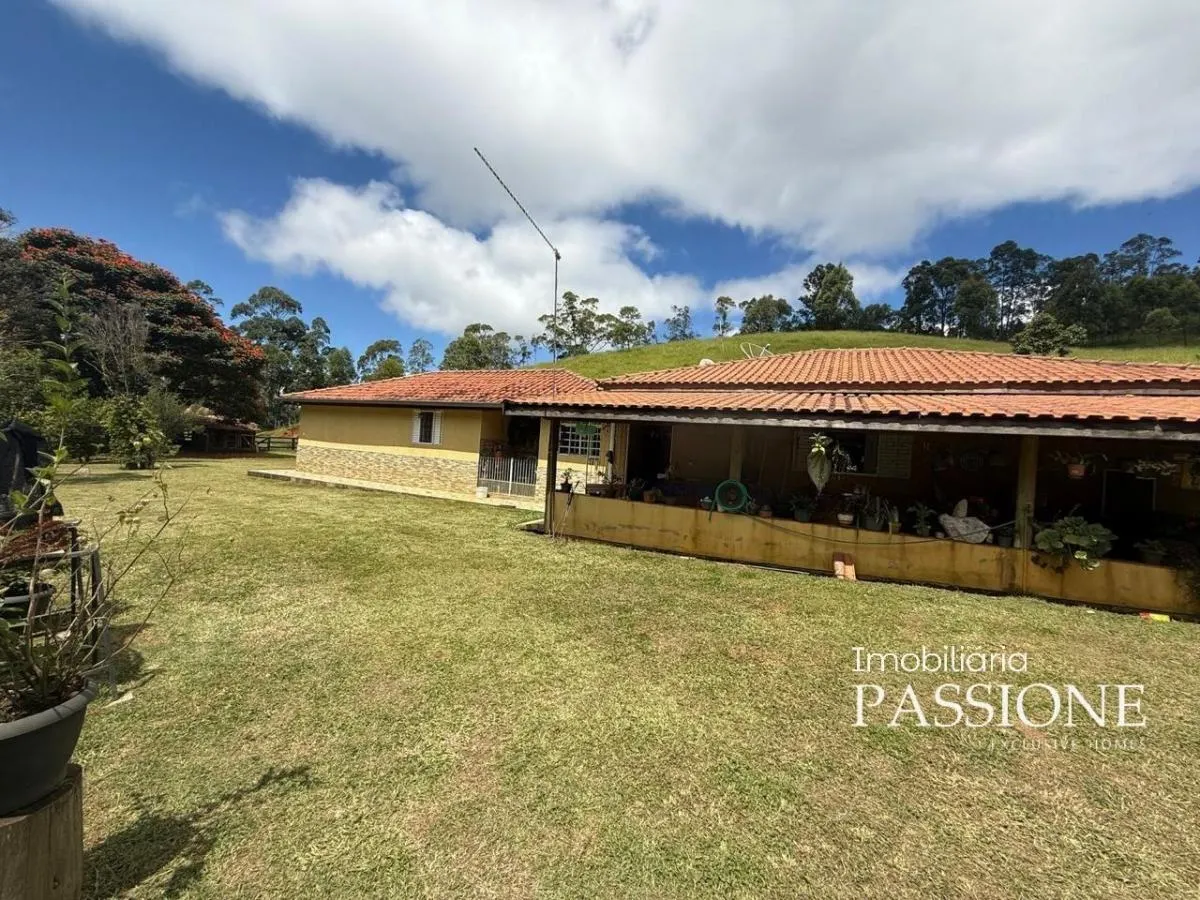 Country home for sale of 450 m² in Joanópolis, SP, Brazil