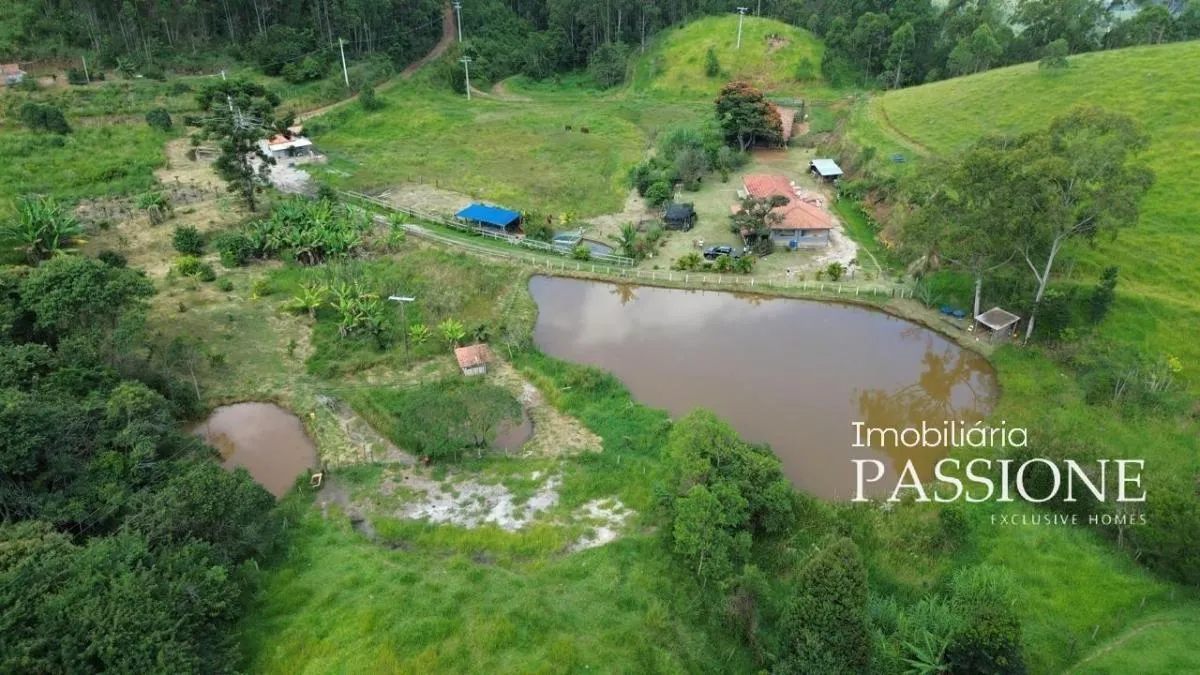 Country home for sale of 450 m² in Joanópolis, SP, Brazil