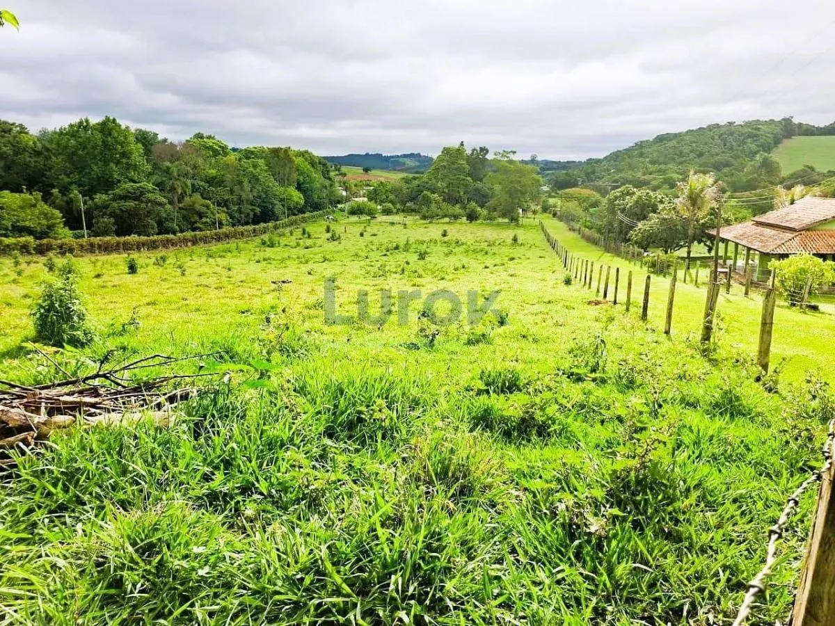 Country home for sale of 6 acres in Tuiuti, SP, Brazil