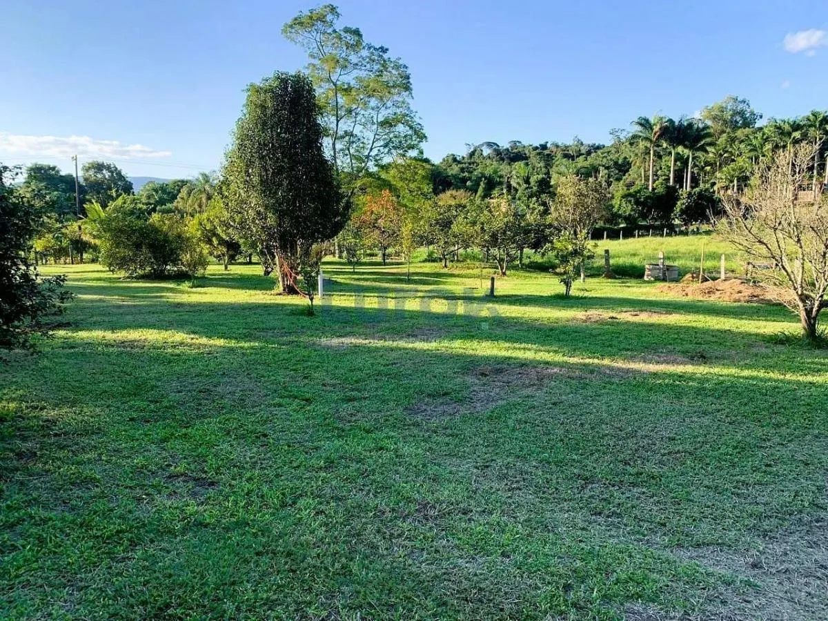 Country home for sale of 6 acres in Tuiuti, SP, Brazil