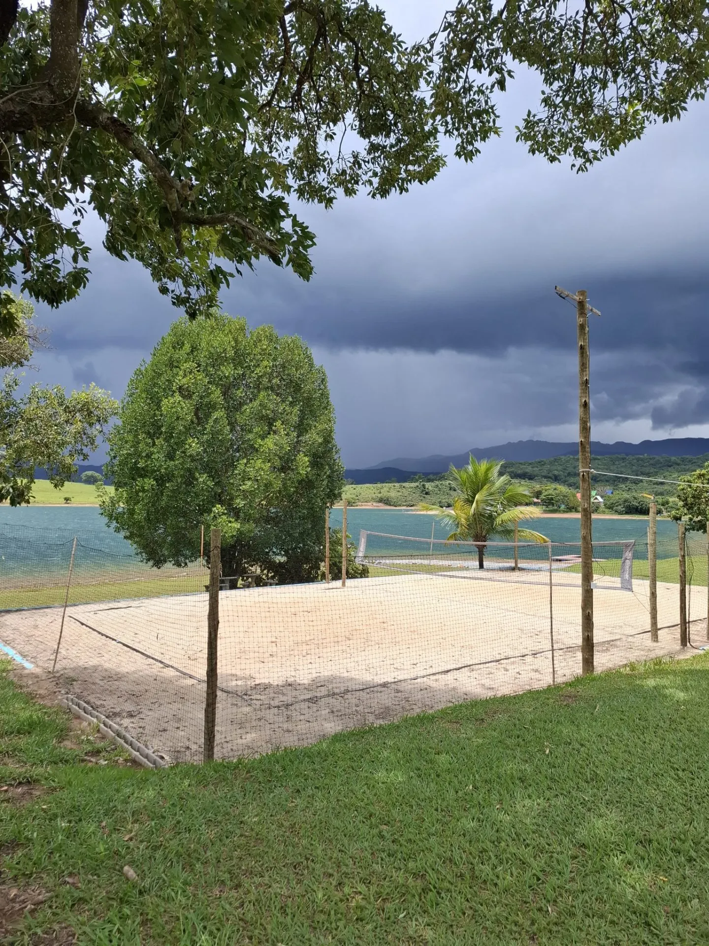 Pousada à venda de 2 ha em Delfinópolis, MG, Brasil