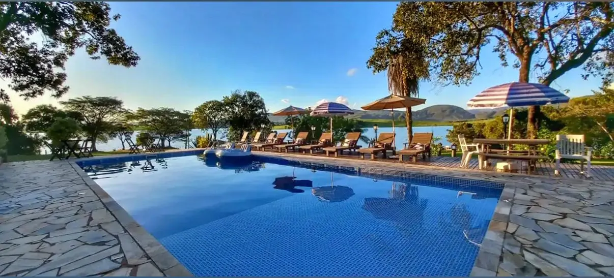 Pousada à venda de 2 ha em Delfinópolis, MG, Brasil