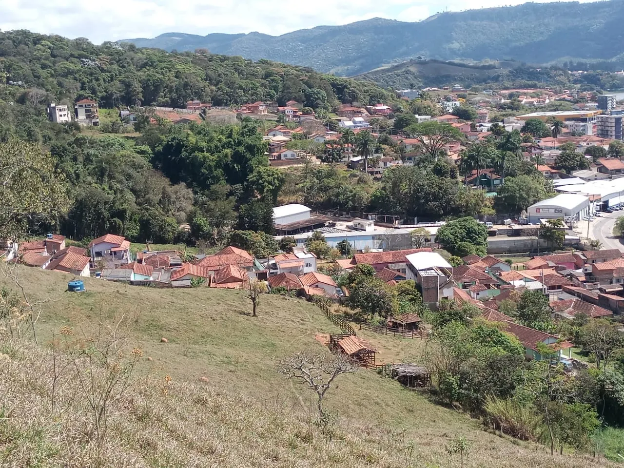 Sítio à venda de 4 ha em Lambari, MG, Brasil