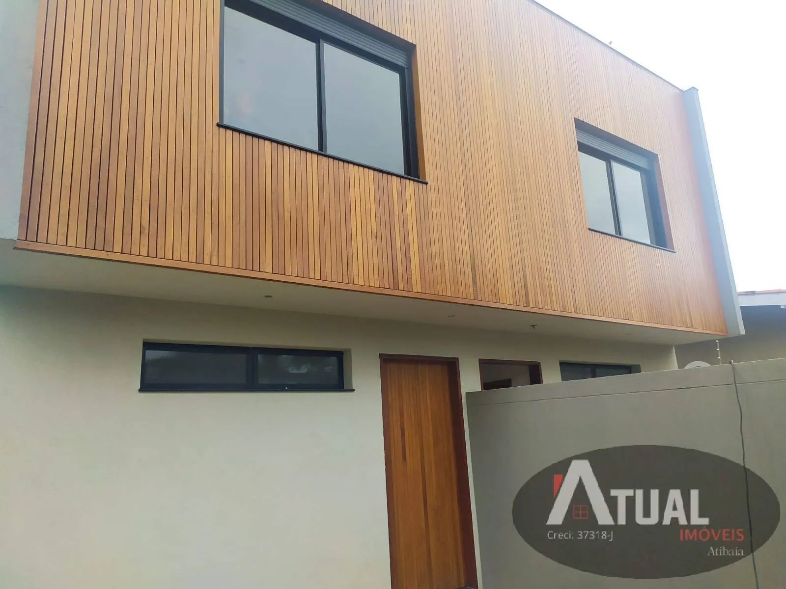 Casa à venda de 180 m² em Atibaia, SP, Brasil