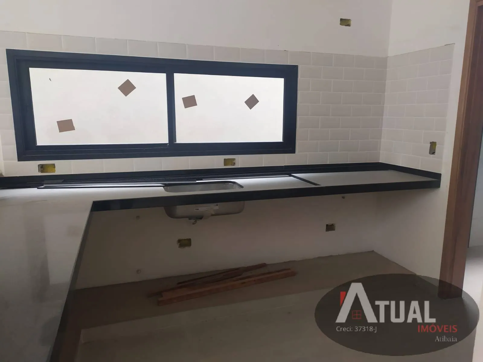 Casa à venda de 180 m² em Atibaia, SP, Brasil