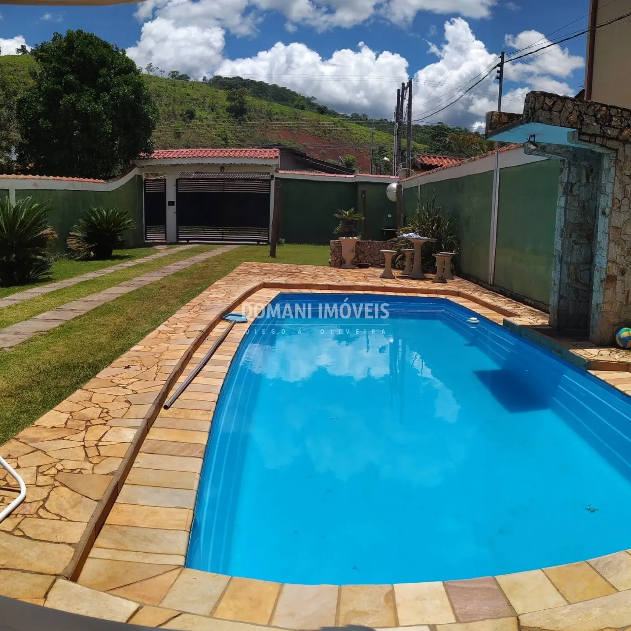 Casa à venda de 930 m² em São Bento do Sapucaí, SP, Brasil