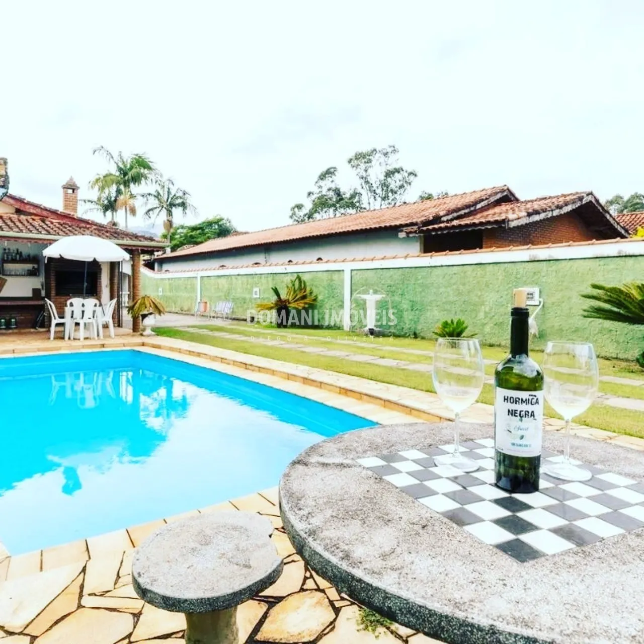 Casa à venda de 930 m² em São Bento do Sapucaí, SP, Brasil