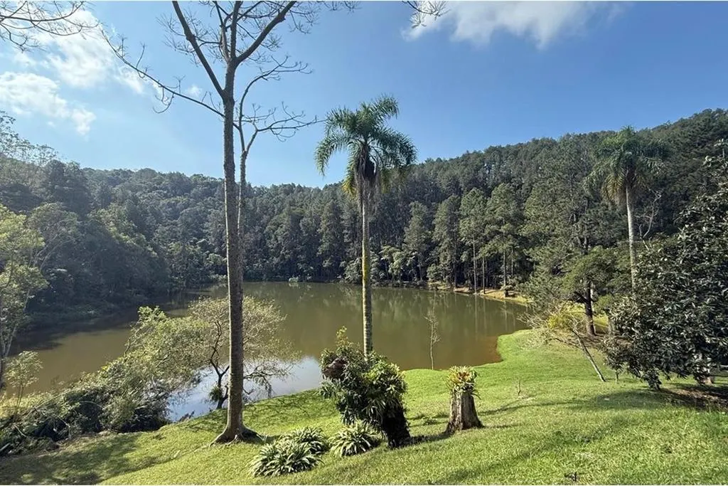 Fazenda à venda de 58 ha em Itapecerica da Serra, SP, Brasil