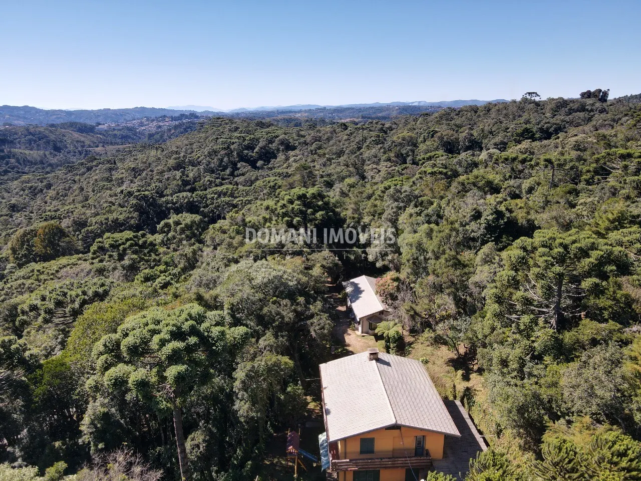 Casa à venda de 1 ha em Campos do Jordão, SP, Brasil