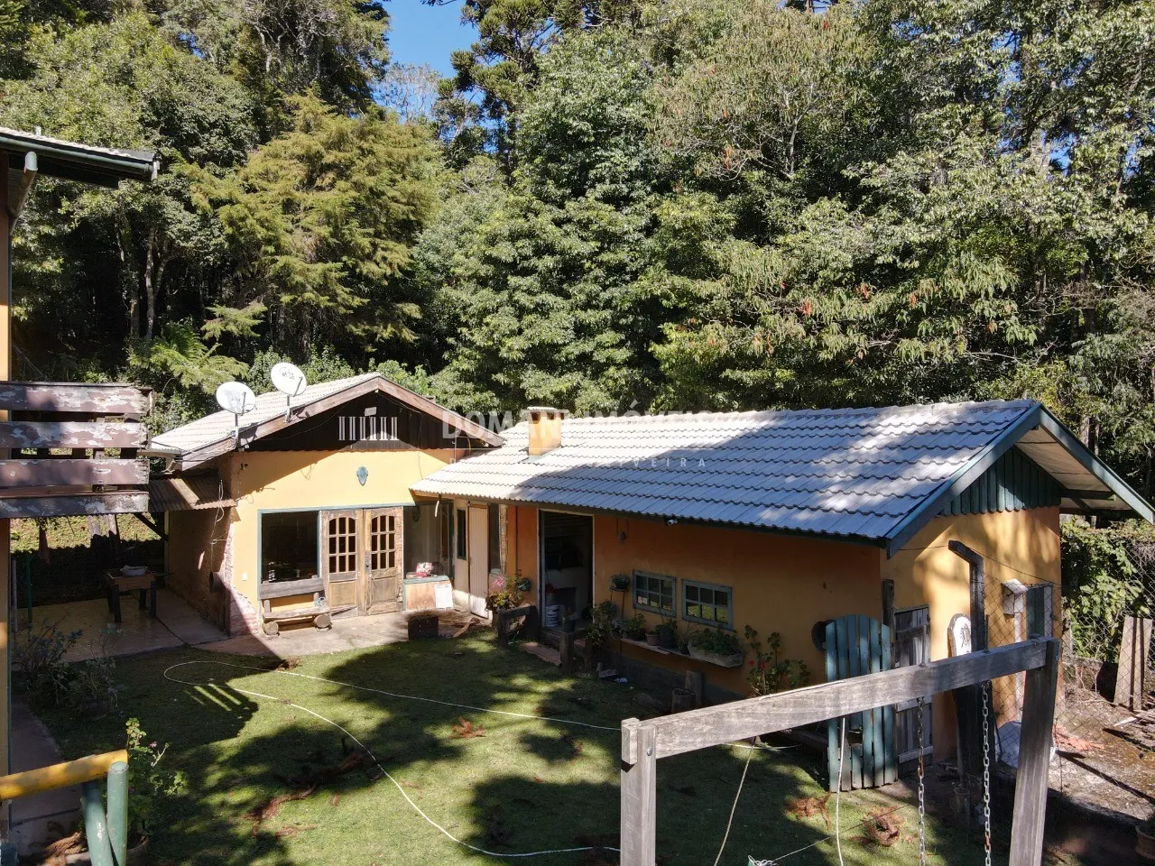 Casa à venda de 1 ha em Campos do Jordão, SP, Brasil
