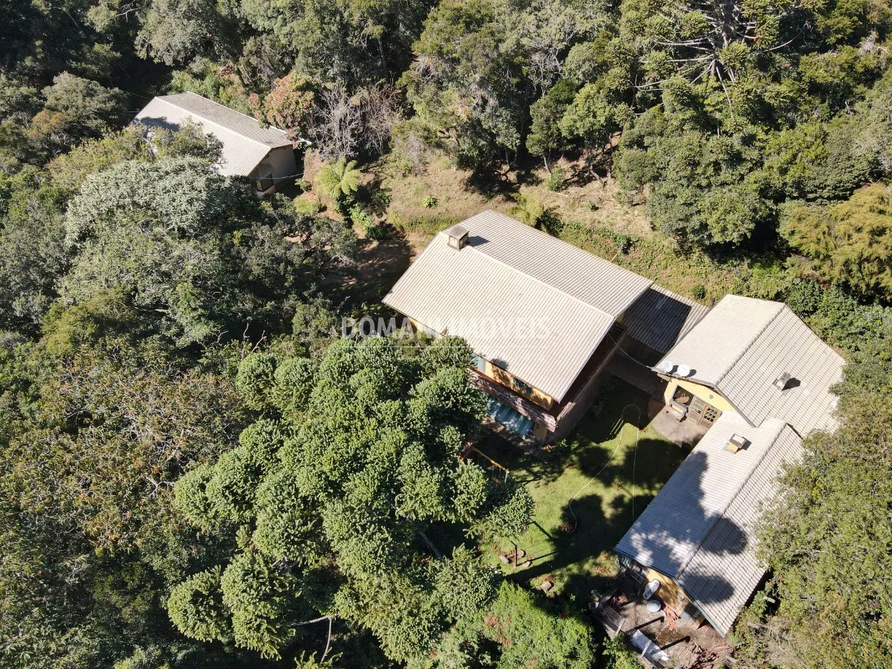 Casa à venda de 1 ha em Campos do Jordão, SP, Brasil