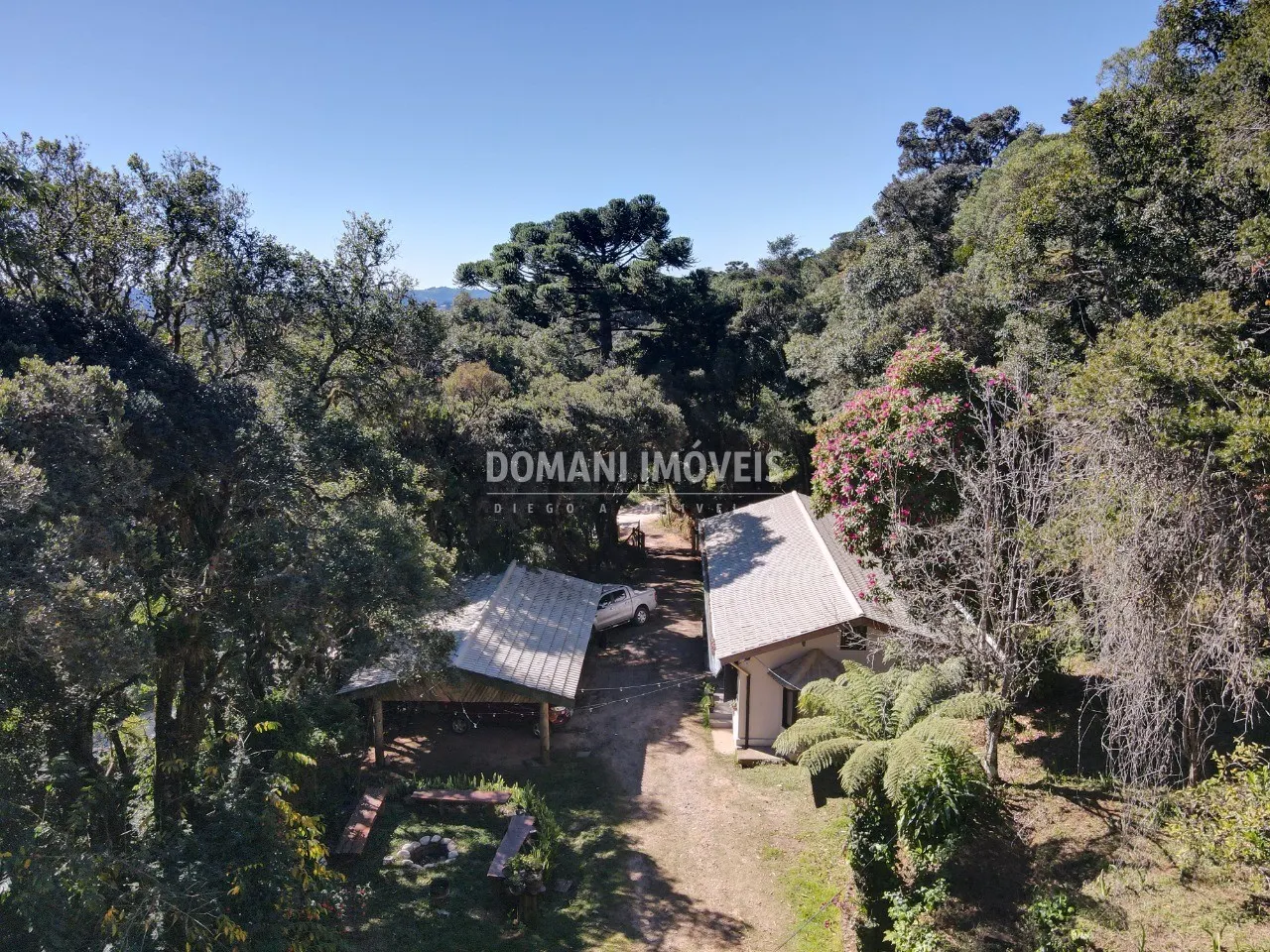 Casa à venda de 1 ha em Campos do Jordão, SP, Brasil