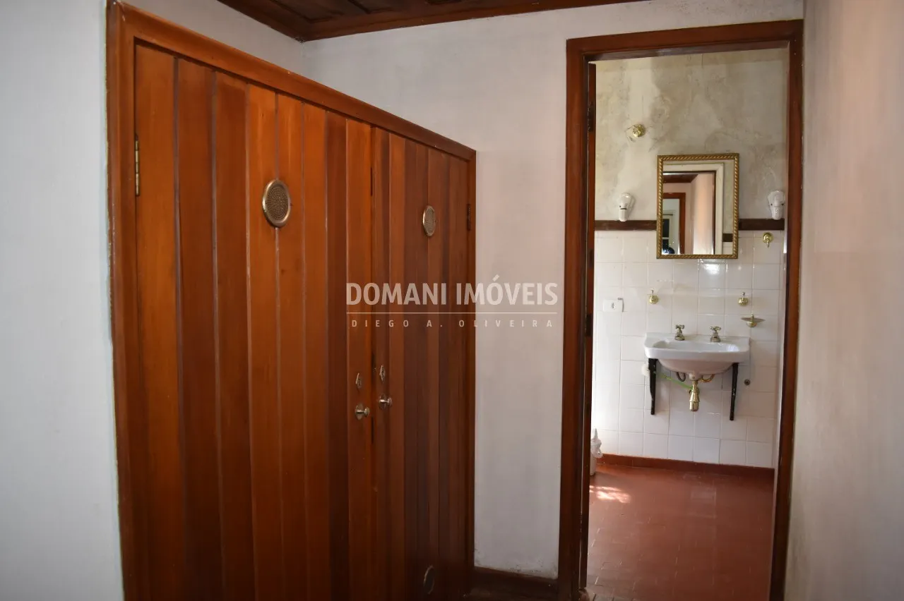 Casa à venda de 1 ha em Campos do Jordão, SP, Brasil