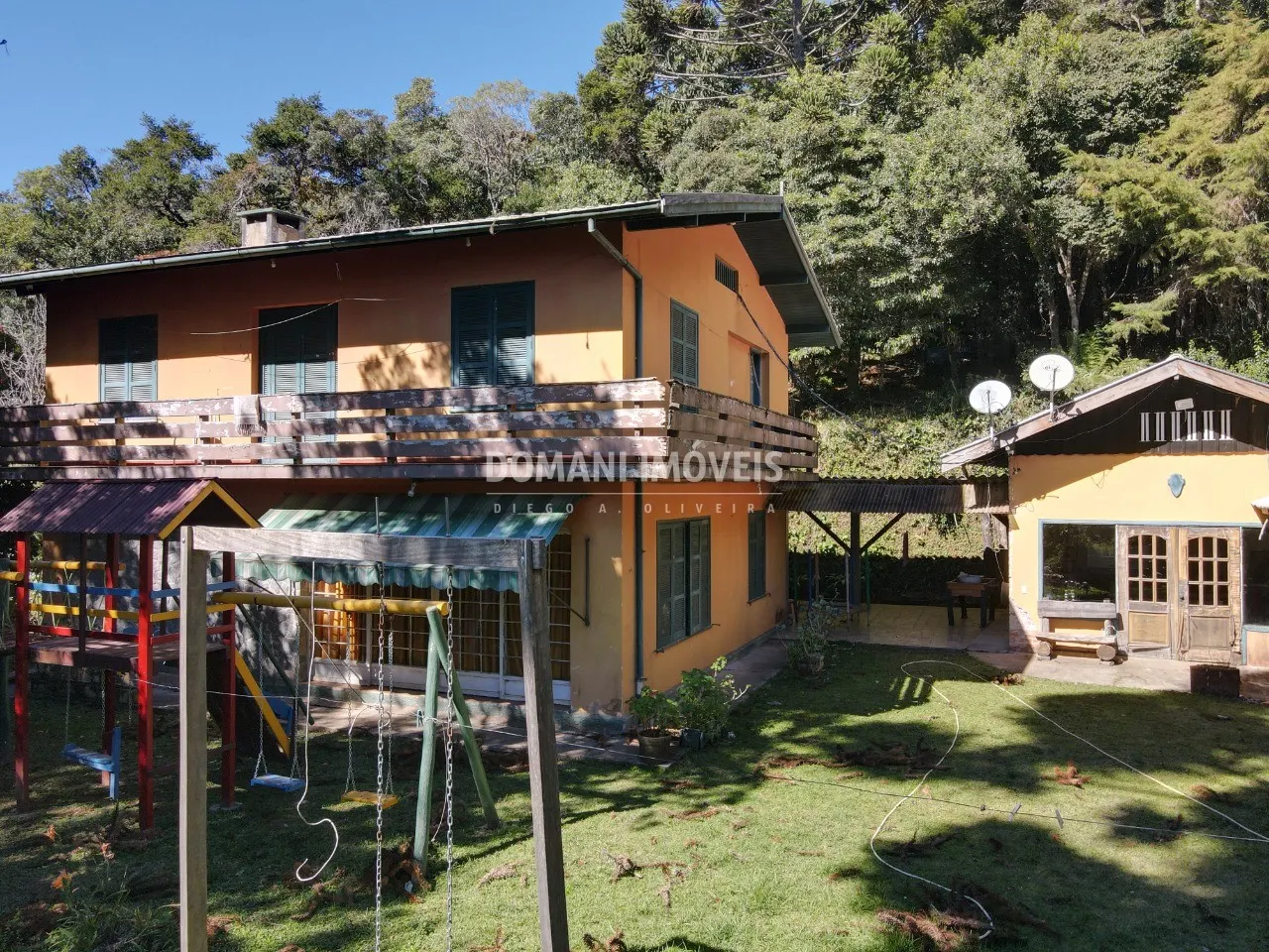 Casa à venda de 1 ha em Campos do Jordão, SP, Brasil