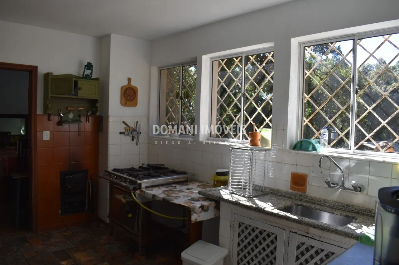 Casa à venda de 1 ha em Campos do Jordão, SP, Brasil