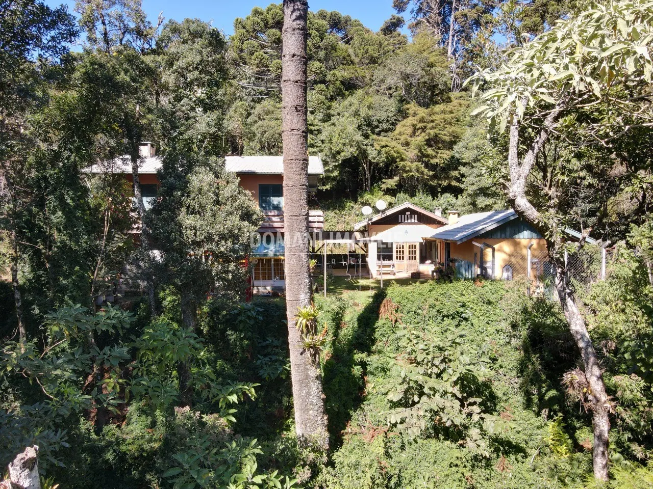 Casa à venda de 1 ha em Campos do Jordão, SP, Brasil