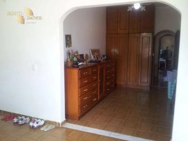 Casa à venda de 1.080 m² em Cuiabá, MT, Brasil