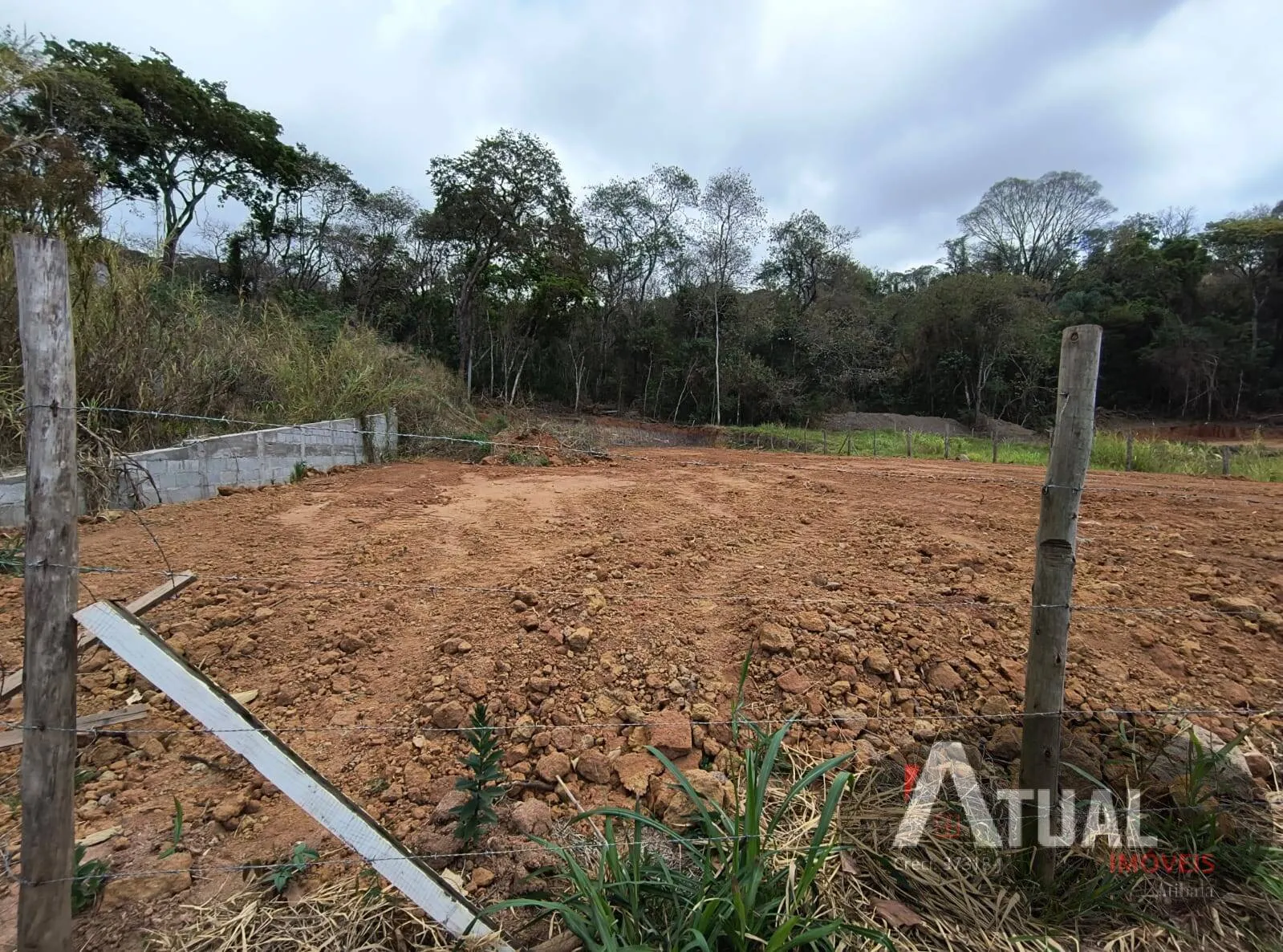 Terreno à venda de 1.000 m² em Atibaia, SP, Brasil