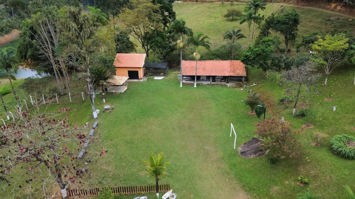 Chácara à venda de 1 ha em São José dos Campos, SP, Brasil