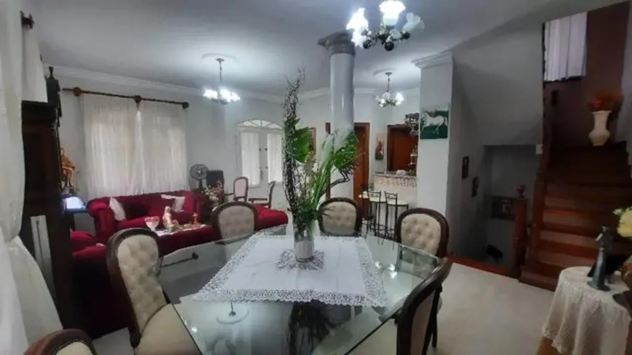 Casa à venda de 462 m² em Valinhos, SP, Brasil
